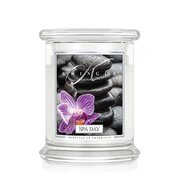 Kringle Candle Spa dnevna dišeča sveča srednja 2 stenja (411 g)