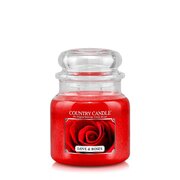 Country Candle Love & Roses dišeča sveča srednje velikosti 2 stenja (453 g)