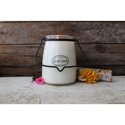 MILKHOUSE CANDLE Sweet Woods dišeča sveča BUTTER JAR (624 g)