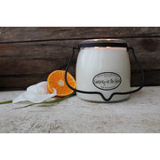 MILKHOUSE CANDLE dišeča sveča Dancing in the Rain KOZAREC ZA MASLO 2 stenja (454 g)