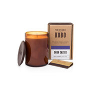 Dišeča sveča KOBO Woodblock Candle Dark Cassis (15 oz / 425 g)