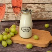 MLEČNA SVEČA Praznujte! dišeča sveča MILKBOTTLE (227 g)