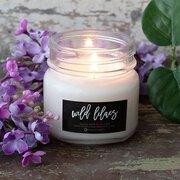 MILKHOUSE CANDLE Dišeča sveča Wild Lilacs Farmhouse Jar (198 g)