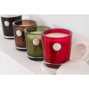 Vila Hermanos Cameo The Matcha - zelena dišeča sveča 280g
