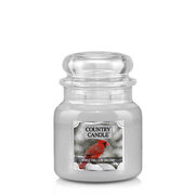 Country Candle First Fallen Snow srednja 2-stenjska dišeča sveča (453 g)