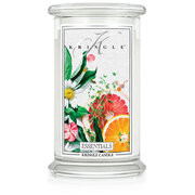 Kringle Candle Essentials velika dišeča sveča z 2 stenjema (624 g)