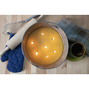 Dišeča sveča Milkhouse Candle Monster Layer Cake 4,082 g