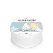 Dišeča sveča Kringle Candle Sandalwood & Cade (42g)