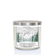 Dišeča sveča Kringle Candle TUMBLER Winter Evergreen s 3 stenji (411 g)