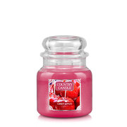 Country Candle Candy Apples srednja dišeča sveča z 2 stenjem (453 g)