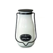 MILKHOUSE CANDLE Dišeča sveča Holiday Home Milkbottle velika 396g