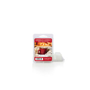 Kringle Candle Cosy & Warm dišeči vosek (64 g)