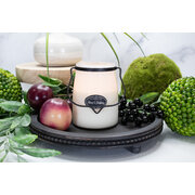 MILKHOUSE CANDLE Dišeča sveča Plums & Elderberry BUTTER JAR (624 g)